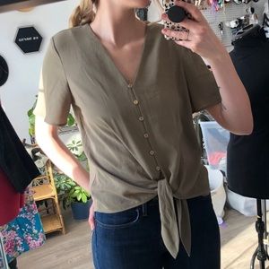 Michael Kors button up front tie blouse
